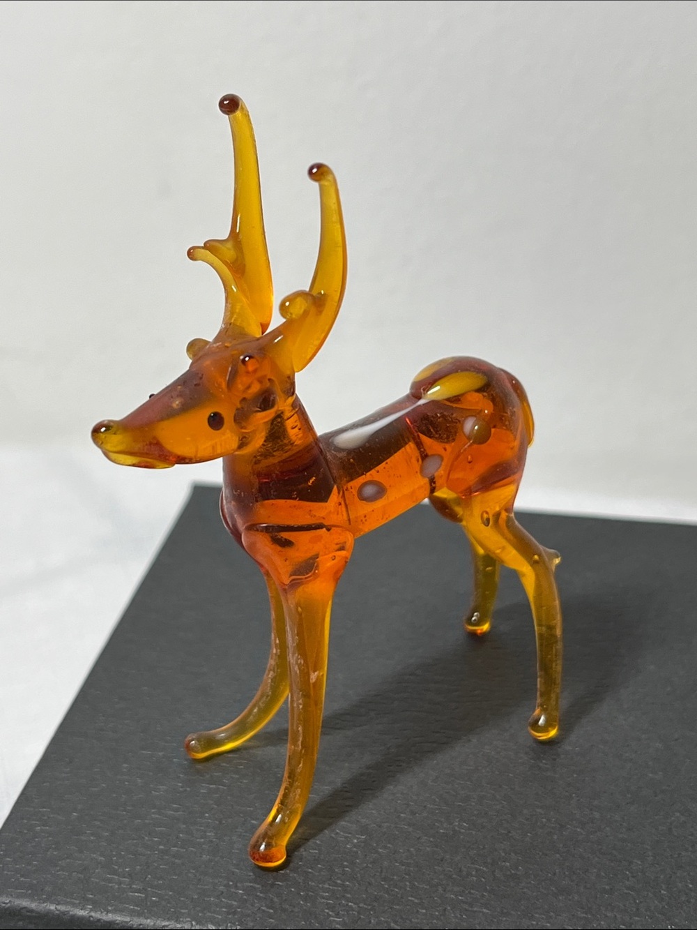 Blown Glass Deer Sculpture 
Vintage
Collectible 
Lamp art
Art glass